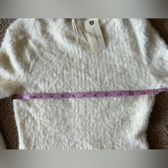 NWT ANTHROPOLOGIE Stellah Beige Lurex Cropped Sweater Sz XXS - Picture 7 of 11